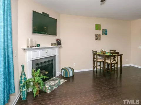 729 Sidepark St, Durham, NC 27703 photo 5