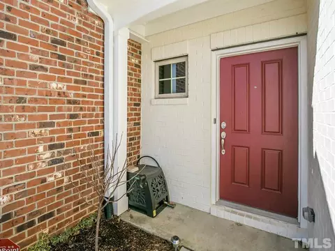729 Sidepark St, Durham, NC 27703 photo 2