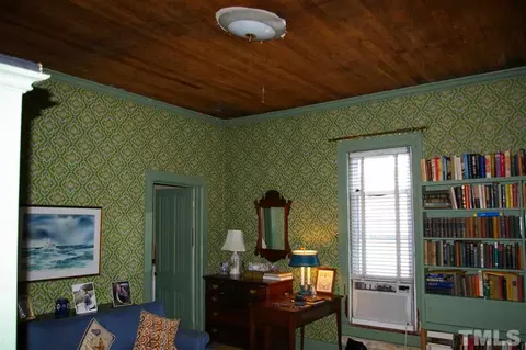 112 W Seeman St, Durham, NC 27701 photo 5