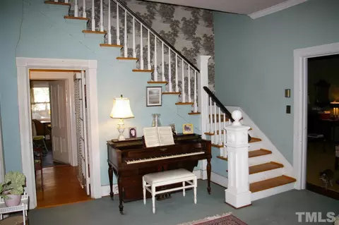 112 W Seeman St, Durham, NC 27701 photo 4