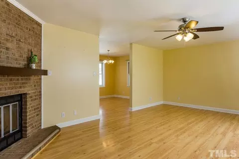 513 Chivalry Dr, Durham, NC 27703 photo 2