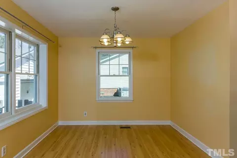 513 Chivalry Dr, Durham, NC 27703 photo 4