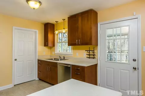 513 Chivalry Dr, Durham, NC 27703 photo 6