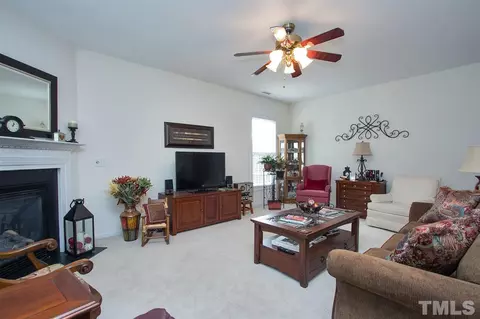 2005 Cedar Grove Dr, Durham, NC 27703 photo 5