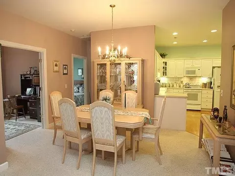 807 Coalburn Pl, Cary, NC 27511 photo 3