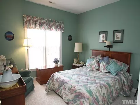 807 Coalburn Pl, Cary, NC 27511 photo 8