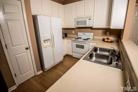 4 Monarch Way, Durham, NC 27713 photo 4