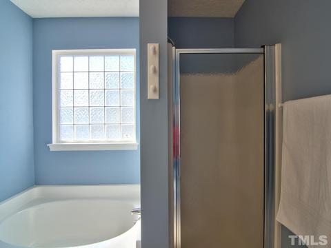 1027 Statler Dr, Durham, NC 27703 photo 14
