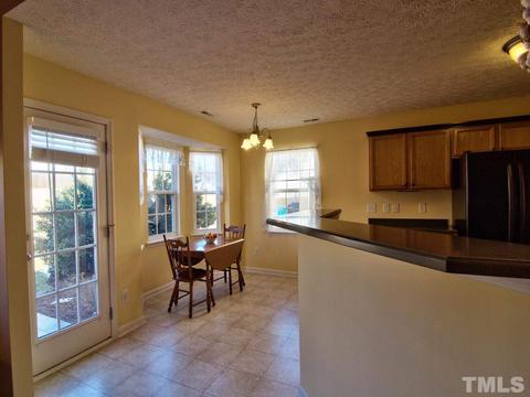 1027 Statler Dr, Durham, NC 27703 photo 8