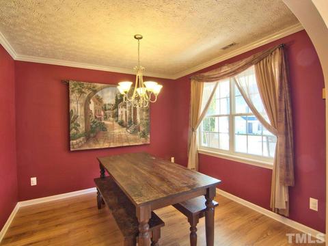 1027 Statler Dr, Durham, NC 27703 photo 4