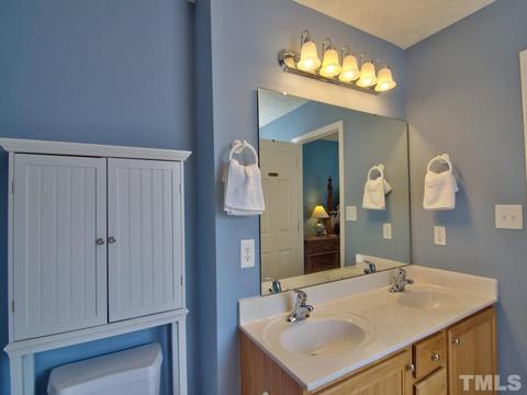 1027 Statler Dr, Durham, NC 27703 photo 13