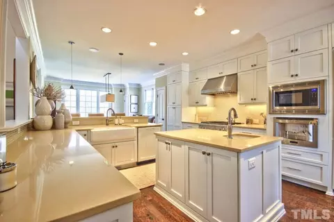 140 Edgewood Dr, Durham, NC 27713 photo 11