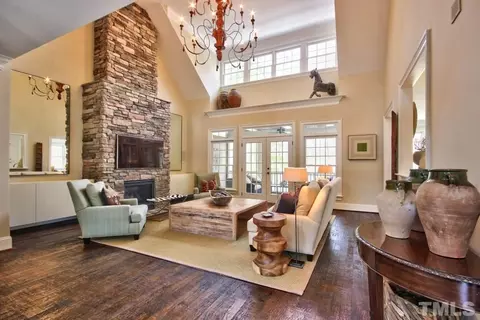 140 Edgewood Dr, Durham, NC 27713 photo 6