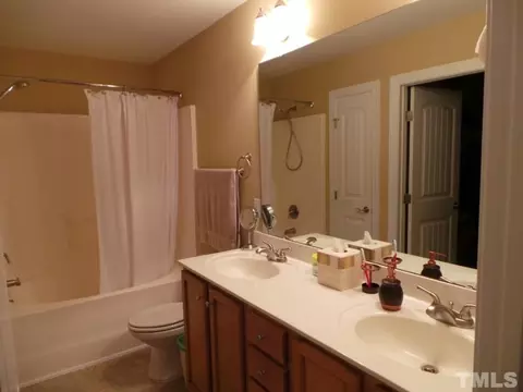 204 Edinburgh St, Stem, NC 27581 photo 11