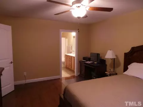 204 Edinburgh St, Stem, NC 27581 photo 10