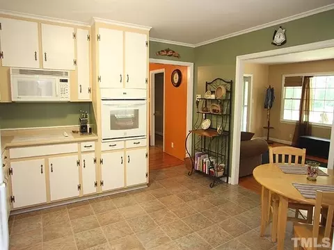 5020 Biscayne Rd, Durham, NC 27707 photo 3