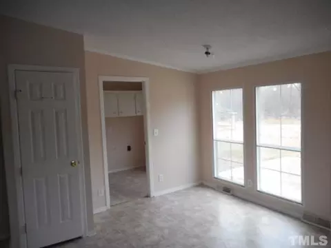 3061 Creechs Mill Rd, Smithfield, NC 27577 photo 7