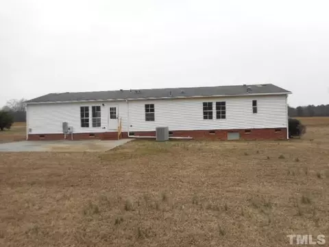 3061 Creechs Mill Rd, Smithfield, NC 27577 photo 2