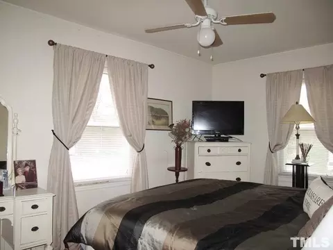 205 Plainview Ave, Raleigh, NC 27604 photo 7