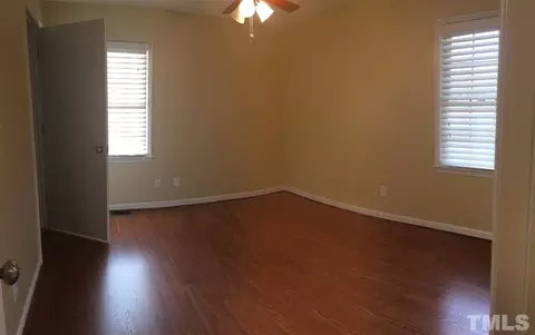 111 E Jackson St, Coats, NC 27521 photo 11