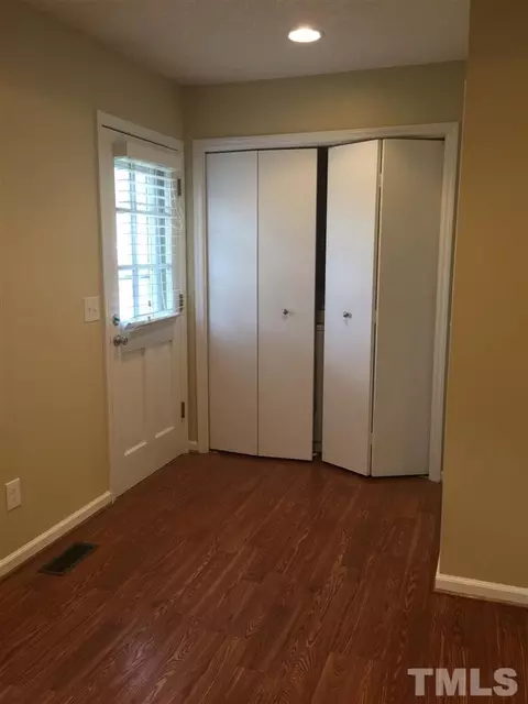 111 E Jackson St, Coats, NC 27521 photo 9