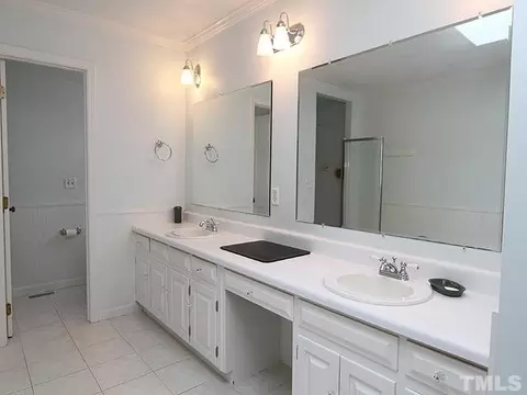 8616 Windjammer Dr, Raleigh, NC 27615 photo 15