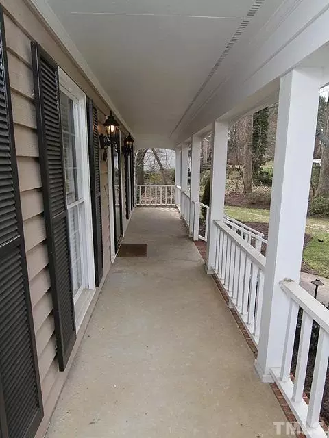 8616 Windjammer Dr, Raleigh, NC 27615 photo 3