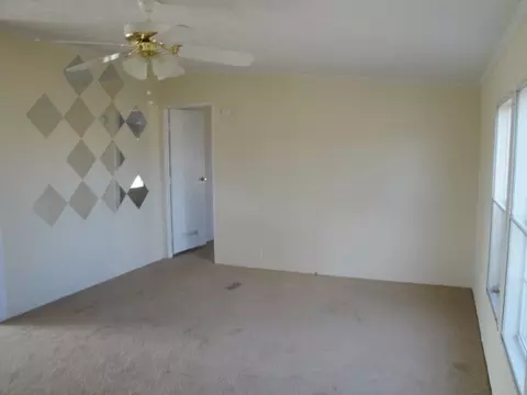 208 Falcon Run, Middlesex, NC 27557 photo 2
