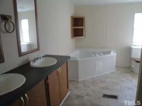 208 Falcon Run, Middlesex, NC 27557 photo 7