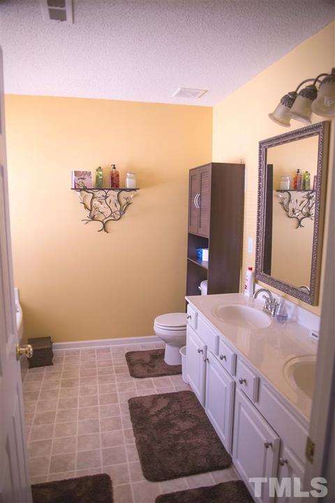 1228 Arbor Greene Dr, Garner, NC 27529 photo 10