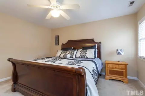 5009 Long Leaf Dr, Durham, NC 27712 photo 16
