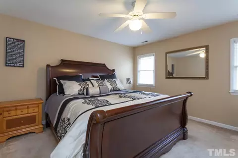 5009 Long Leaf Dr, Durham, NC 27712 photo 15