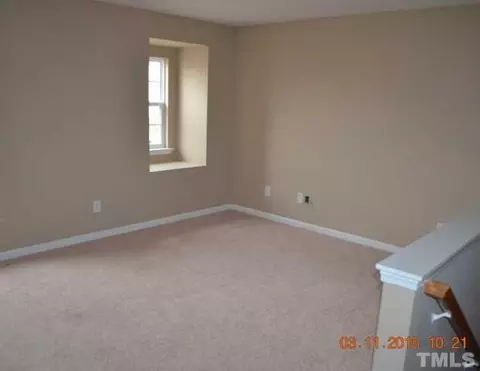 621 Ashburn Ln, Durham, NC 27703 photo 14