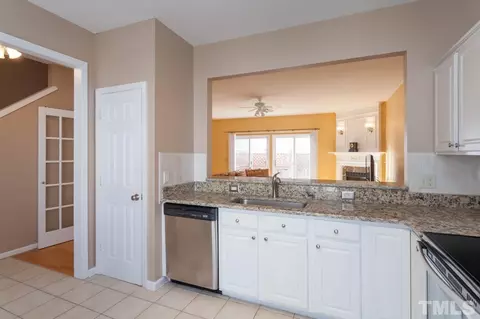 5541 Red Robin Rd, Raleigh, NC 27613 photo 7