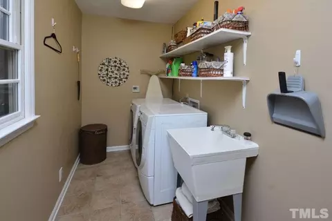 3 Trappers Ct, Durham, NC 27712 photo 9