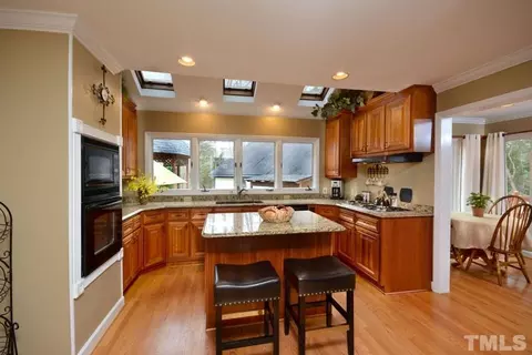 3 Trappers Ct, Durham, NC 27712 photo 7