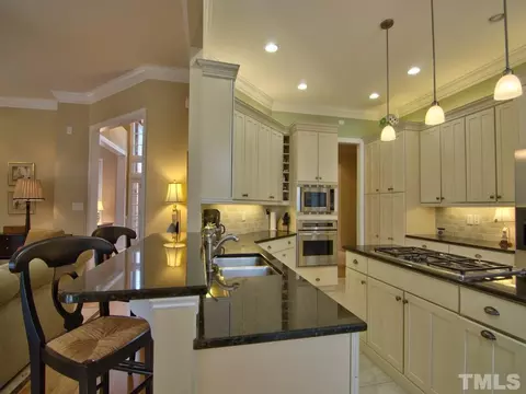 2104 Greenwich Pl, Durham, NC 27705 photo 5