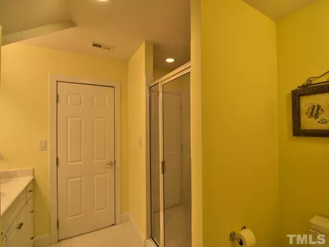 2104 Greenwich Pl, Durham, NC 27705 photo 15