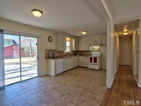 1502 Tyonek Dr, Durham, NC 27703 photo 5