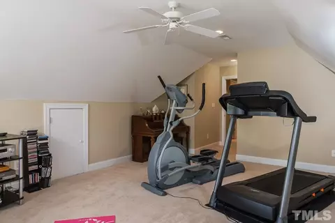 3600 Yorkshire Dr, Durham, NC 27705 photo 17