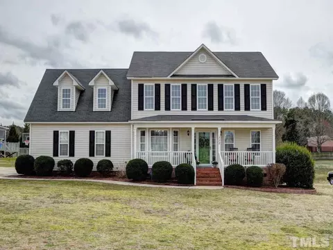 102 Nell Ct, Garner, NC 27529 photo 1