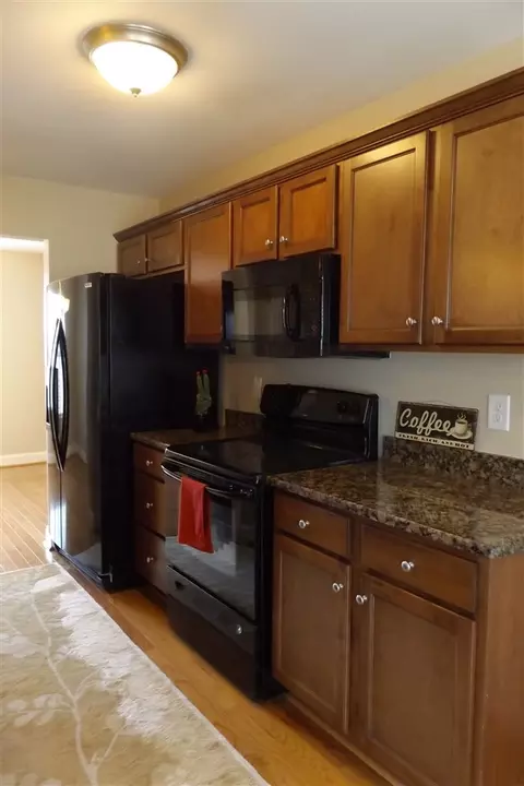 402 Angus Pl, Stem, NC 27581 photo 11