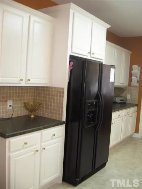 129 Boulder Dr, Clayton, NC 27520 photo 8