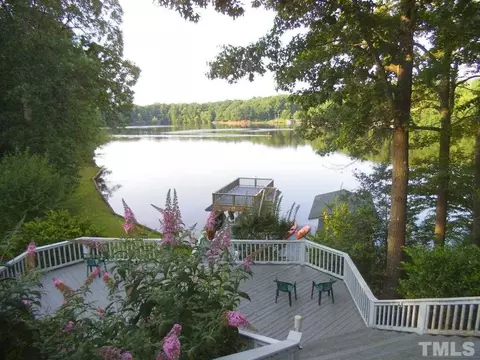 134 Aimee Ct, Bracey, VA 23919 photo 2