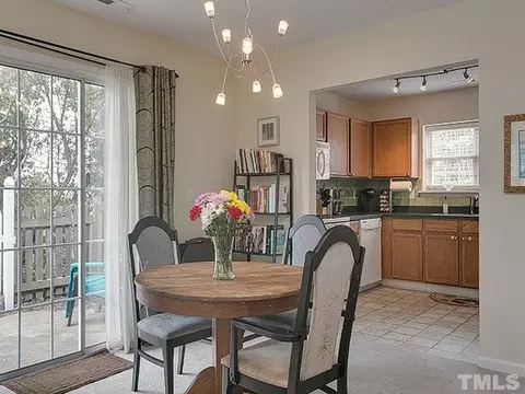 5003 Silhouette Dr, Durham, NC 27713 photo 4