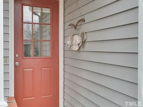 5003 Silhouette Dr, Durham, NC 27713 photo 2