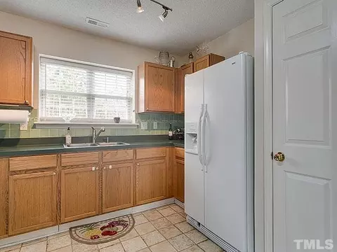 5003 Silhouette Dr, Durham, NC 27713 photo 8