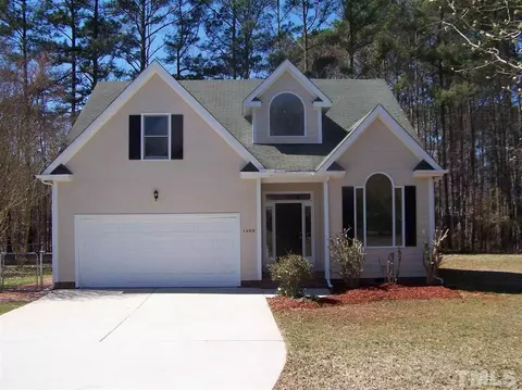 1600 Thamelink Ct, Wake Forest, NC 27587 photo 1