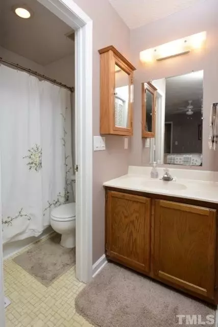 17 Mcbenson Pl, Durham, NC 27705 photo 13