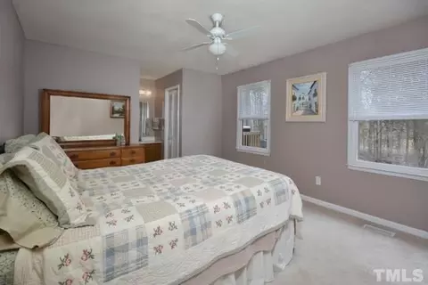 17 Mcbenson Pl, Durham, NC 27705 photo 12